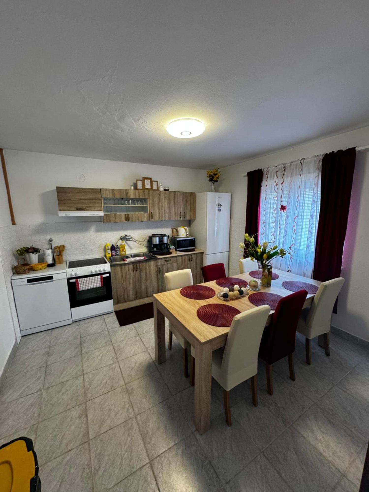 Apartment Danijela Senj  Exteriér fotografie